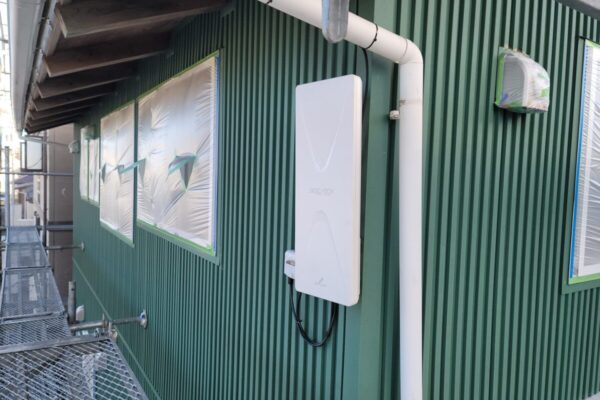 千葉県袖ケ浦市　外壁塗装　アンテナ交換工事　玄関ドア塗装　無料見積もり