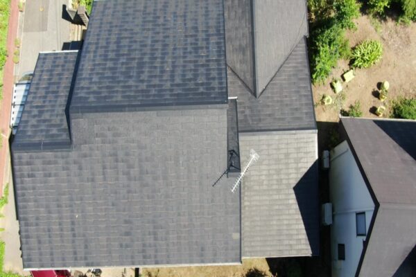 千葉県袖ケ浦市　T様より屋根カバー工法のご依頼いただきました。
