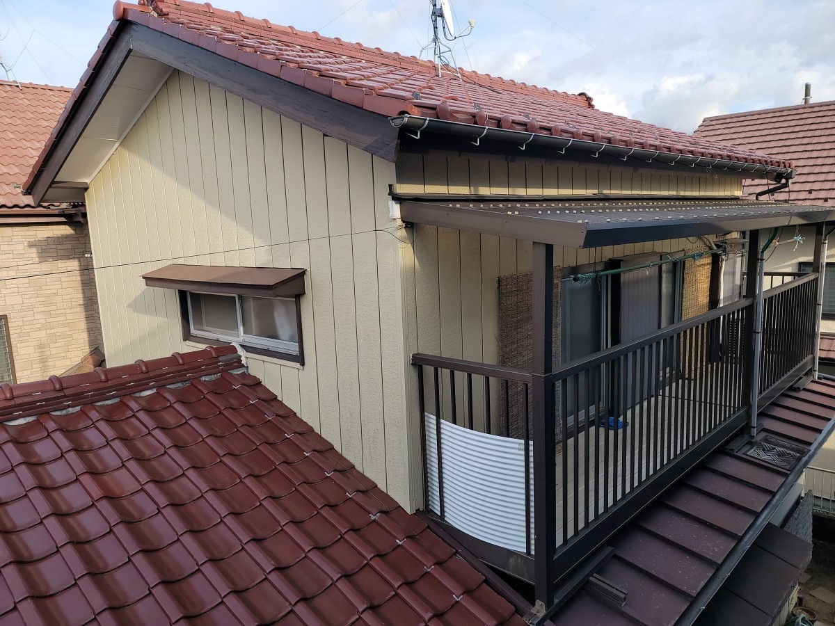 市原市I様邸　波板交換　ポリカーボネート　2階ベランダの波板交換工事をしてきました！