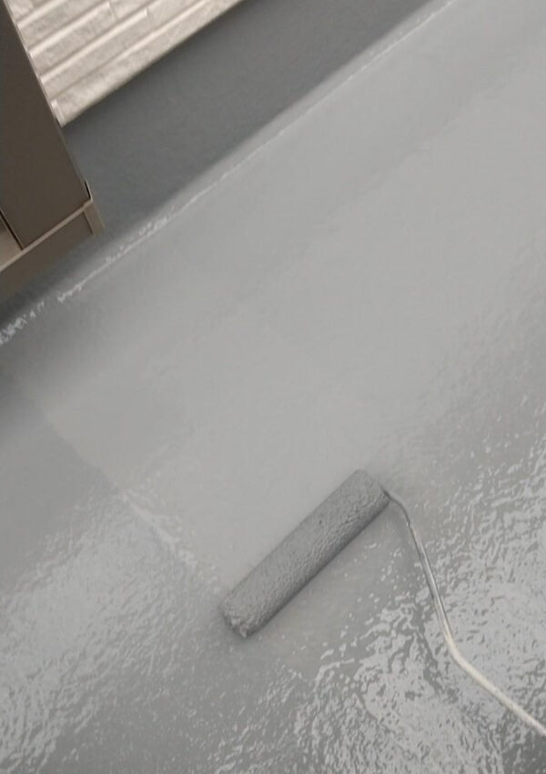 トップコート中塗り作業