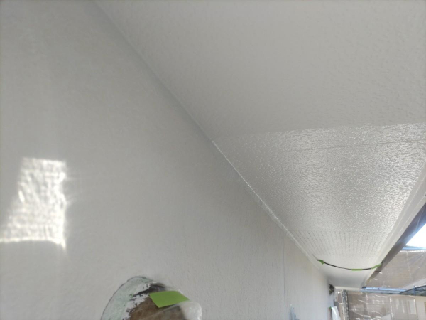 屋根カバー・外壁塗装_軒天2