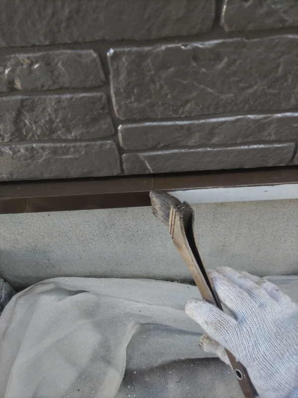 水切り板金塗装中