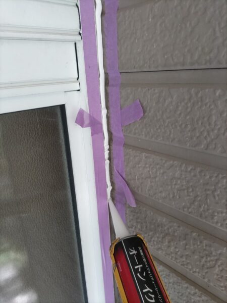 木更津市・Y様｜屋根塗装・外壁塗装③_コーキング充填