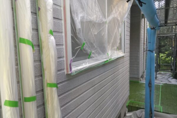 木更津市・Y様｜屋根塗装・外壁塗装⑦_養生窓まわり
