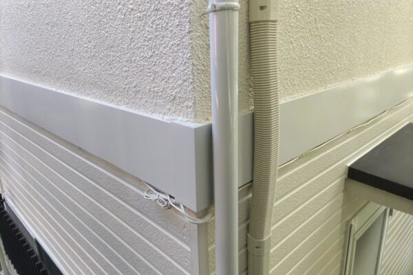 木更津市・Y様｜屋根塗装・外壁塗装⑪_雨樋塗装中1